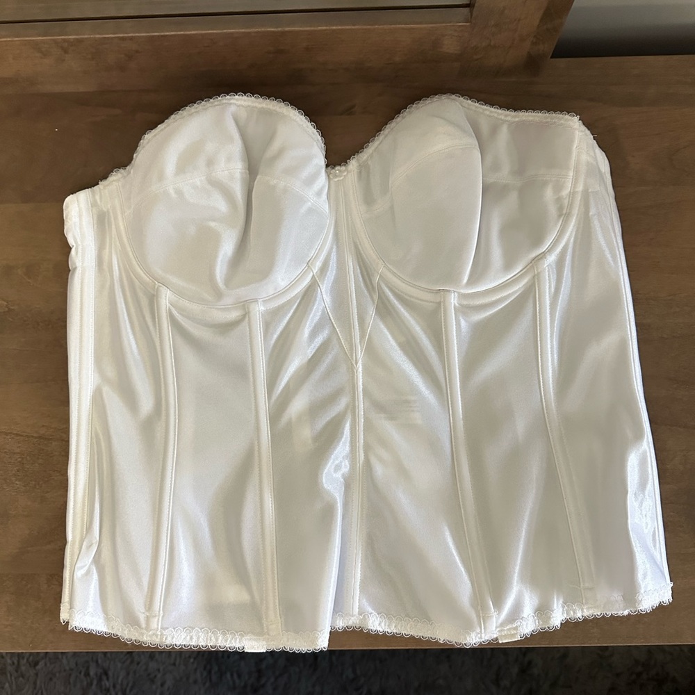 Satin Torsolette